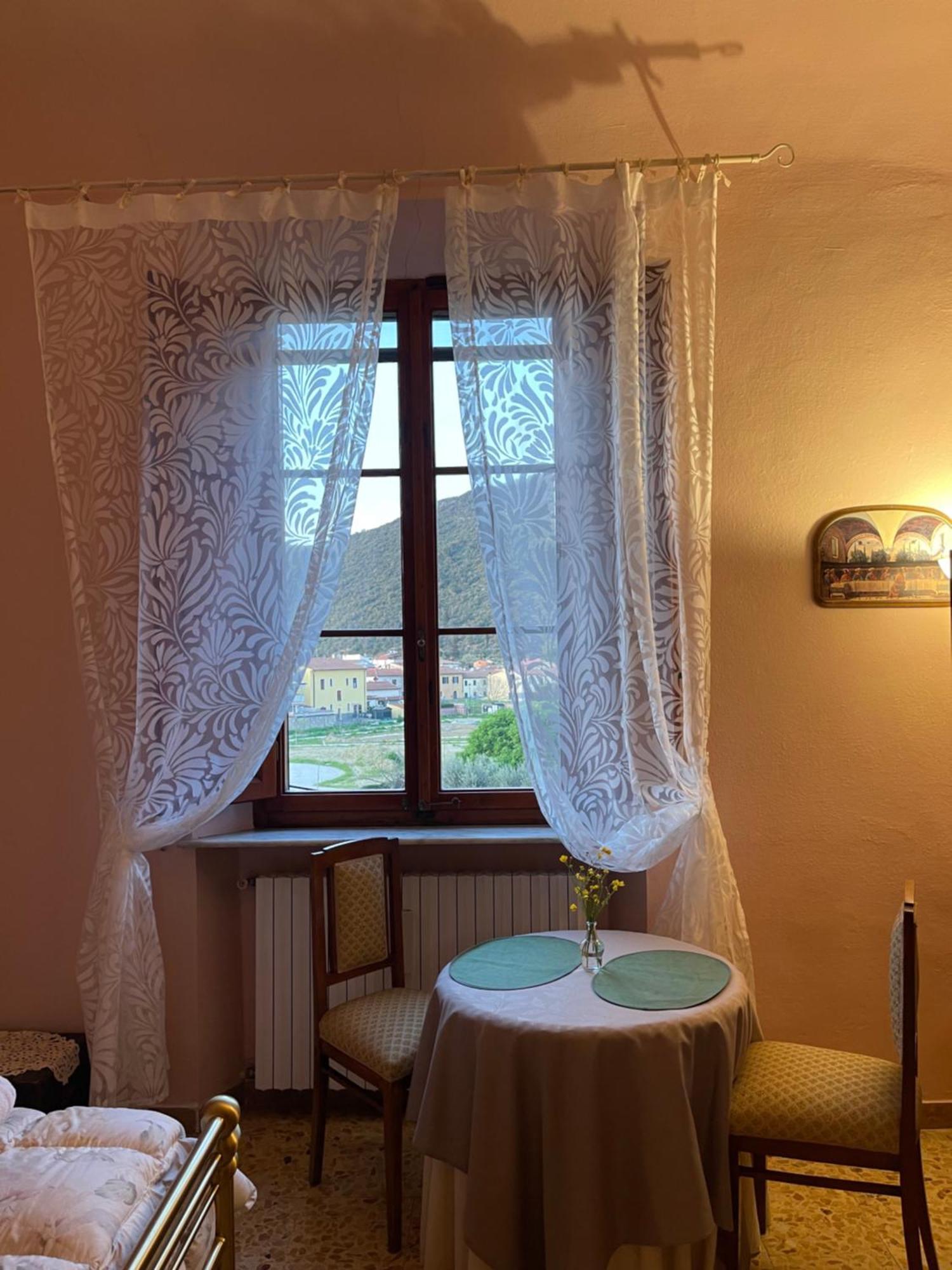 La Casa Sul Lungarno Apartamento Uliveto Terme Exterior foto